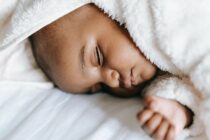 bébé dors - le blog Kaloo