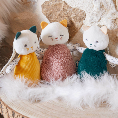Set de 3 doudous chats sensoriels Stimuli Kaloo